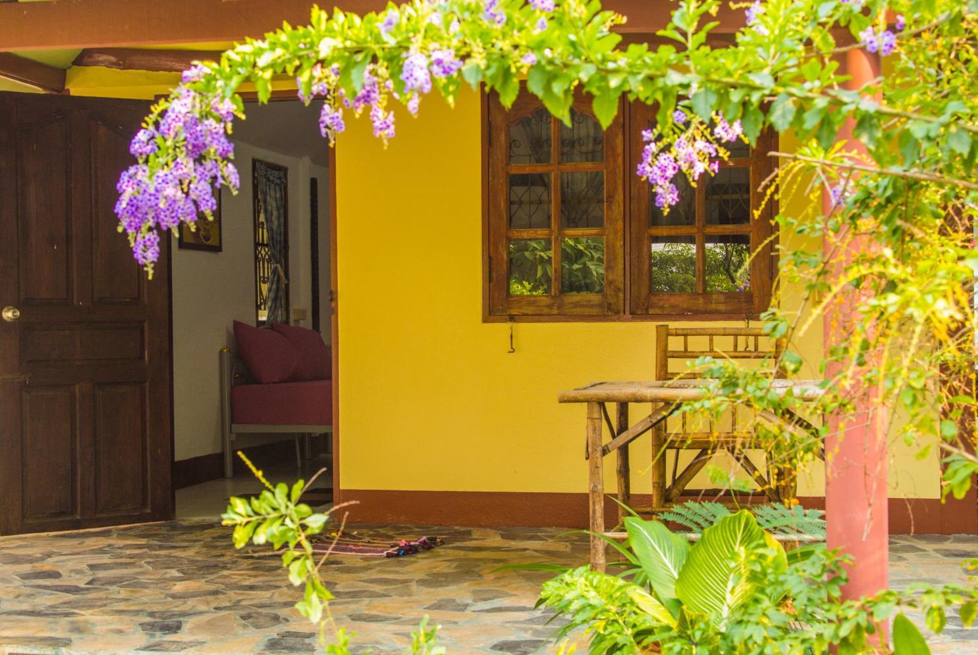 Ban Sabai Sabai Guest House Kanchanaburi Room photo